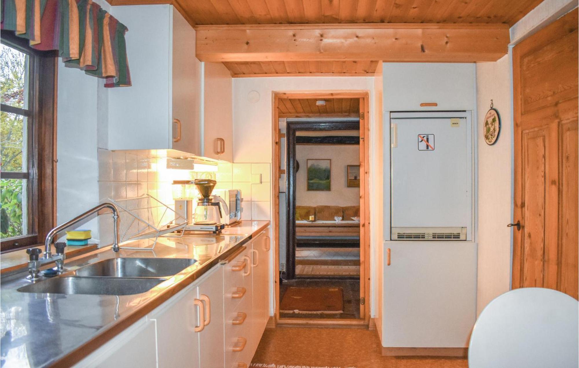 1 Bedroom Cozy Home In Simrishamn Gladsax Exterior photo
